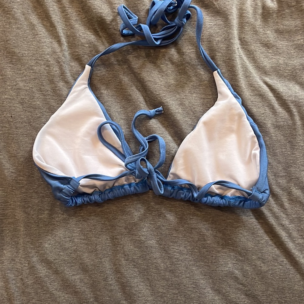Blue bikini - Picture 5 of 5
